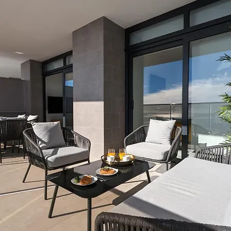 Апартаменты Sunset Cliffs Superb